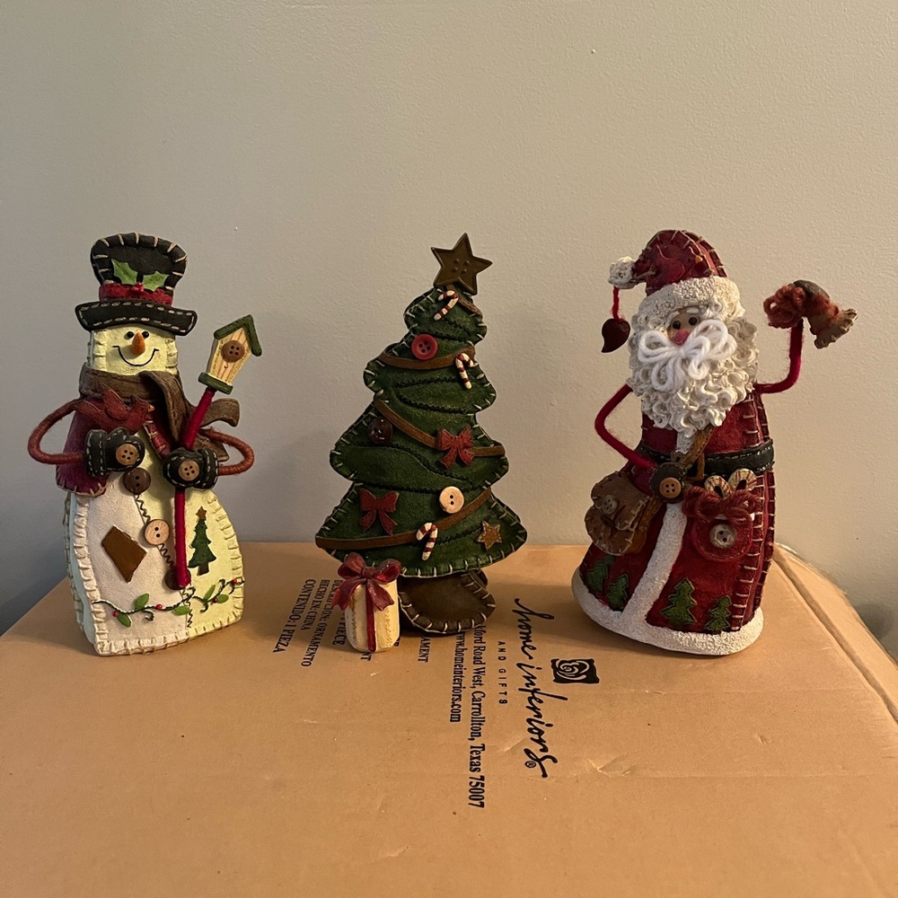 8 inch Home interiors shelf sitters. 8 inch tall. Set of 3